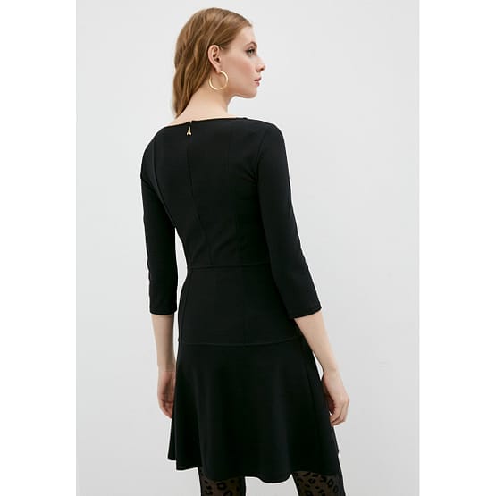 Patrizia Pepe • zwarte jurk met driekwart mouwen
