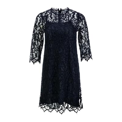 Princess goes Hollywood • zwarte kanten jurk