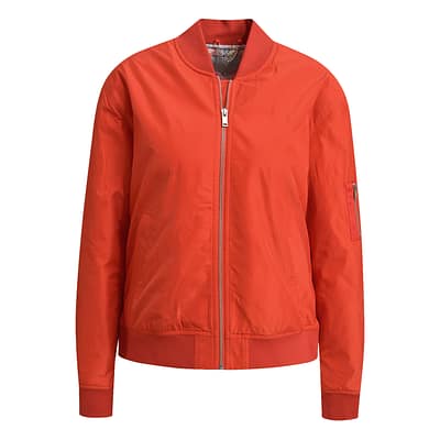 Milano Italy • rood bomberjack