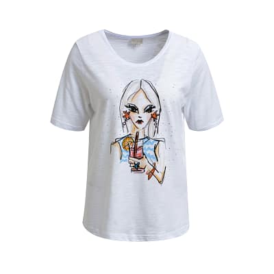 Milano Italy • wit t-shirt dame cocktail