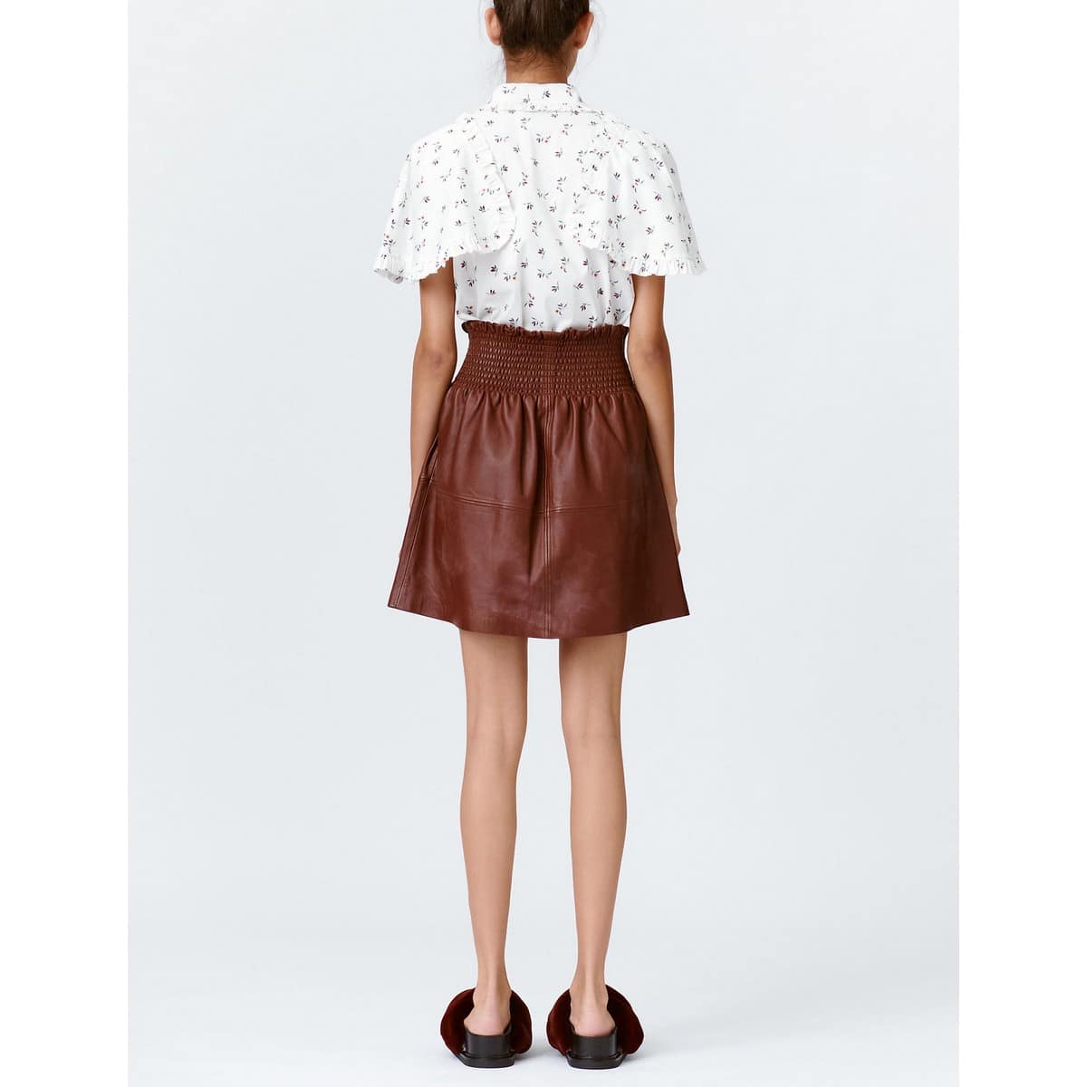 Munthe • korte rok pedal