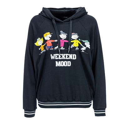 Princess goes Hollywood • zwarte Snoopy hoodie weekend mood