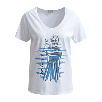 Milano Italy • t-shirt stripes & sunglasses