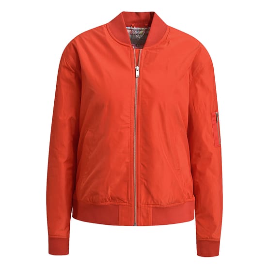 Milano Italy • rood bomberjack