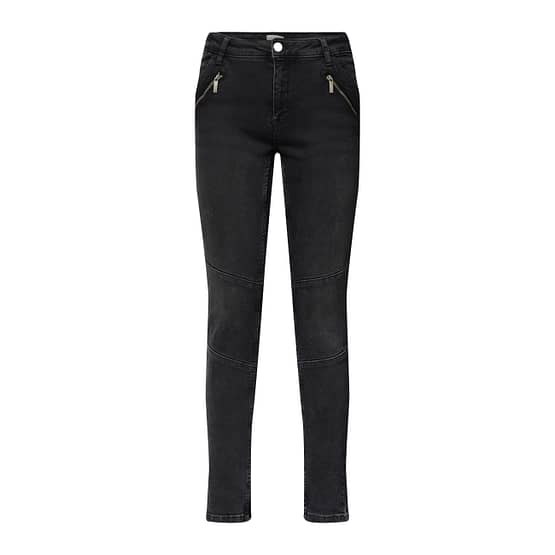 Milano Italy • zwarte skinny jeans