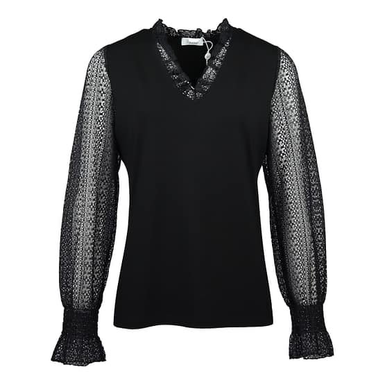 Princess goes Hollywood • zwart kanten shirt